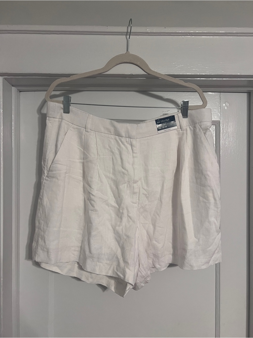 Abercrombie & Fitch White Tailored High-Waist Linen-Blend Shorts
